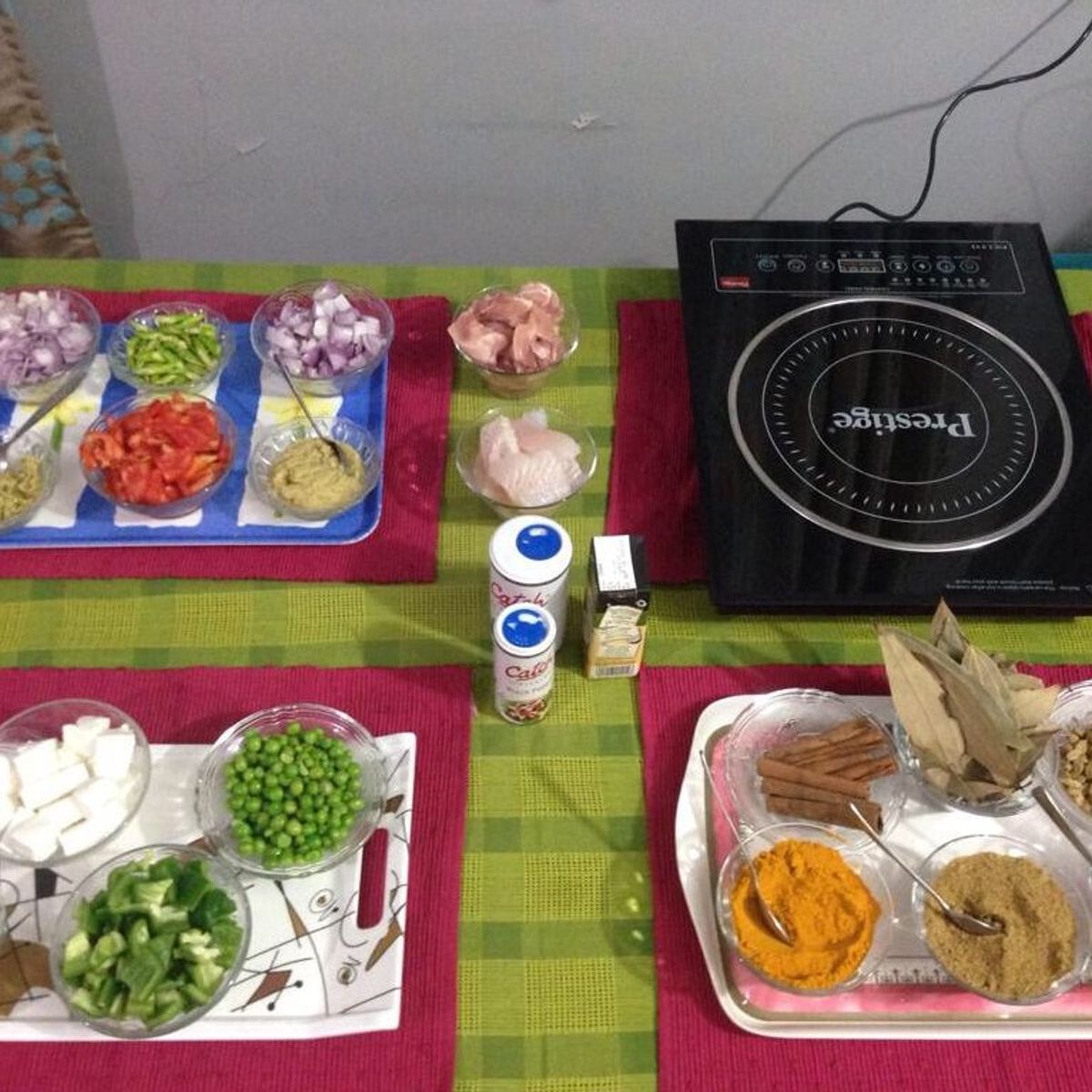 Mumbai Home Cooking Class: Hands-On Curry Making