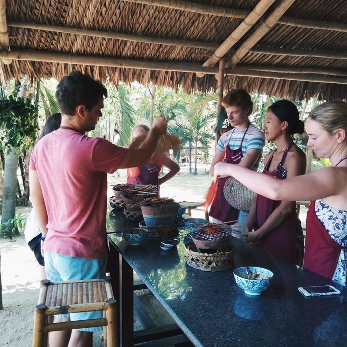 Market Visit with Vietnamese Culinary Class and Bicycle Tour