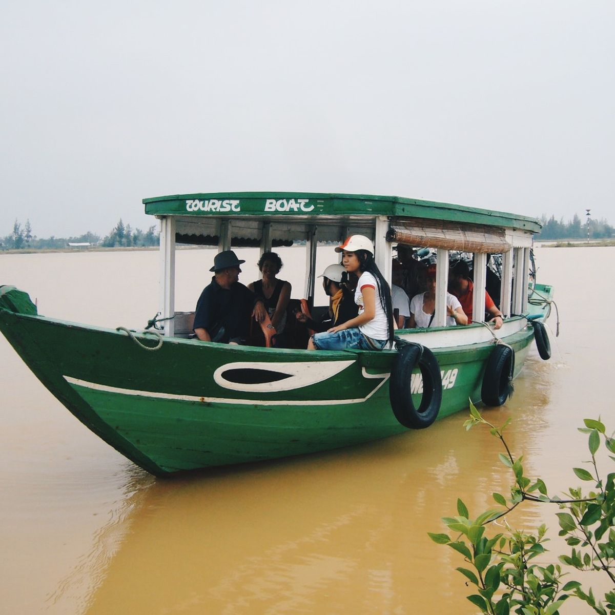 Market Visit with Vietnamese Culinary Class and Bicycle Tour