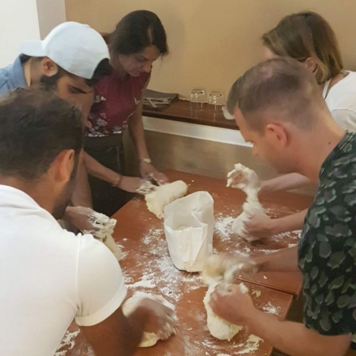 Pizza Class with a Master Pizzaiolo in Naples