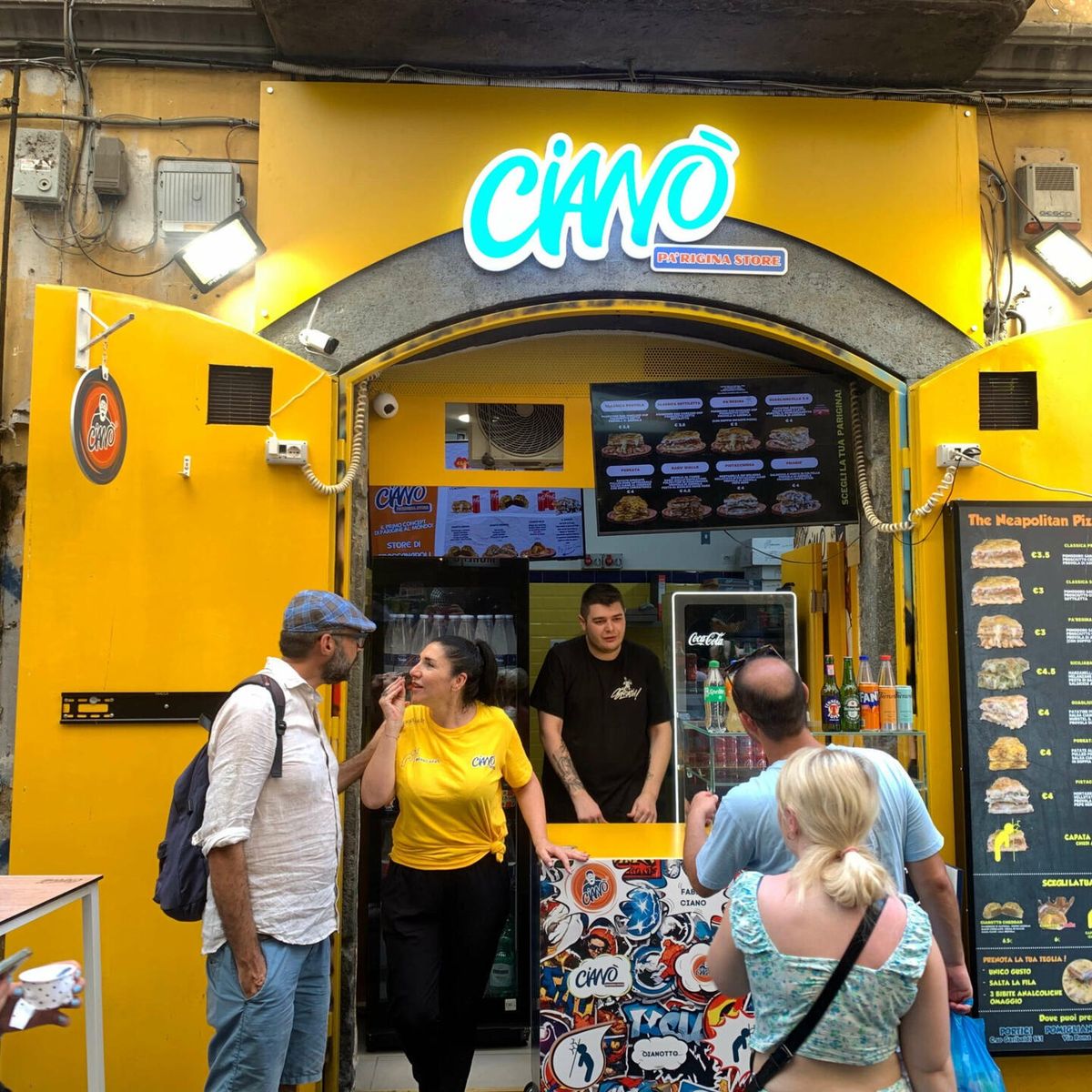 Naples Pizza & Drinks Experience: A True Taste of the City
