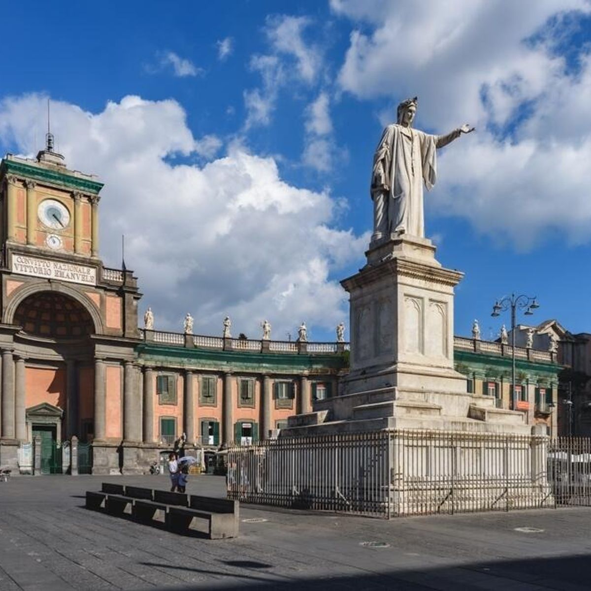 Naples Pizza & Drinks Experience: A True Taste of the City
