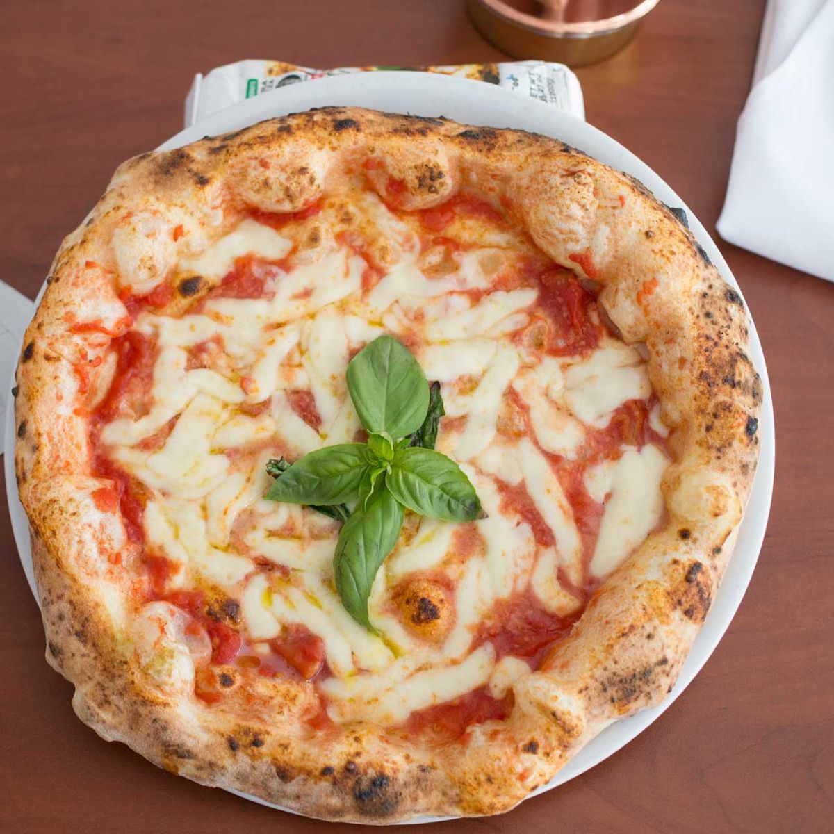 Learn to Make the Traditional Neapolitan Pizza