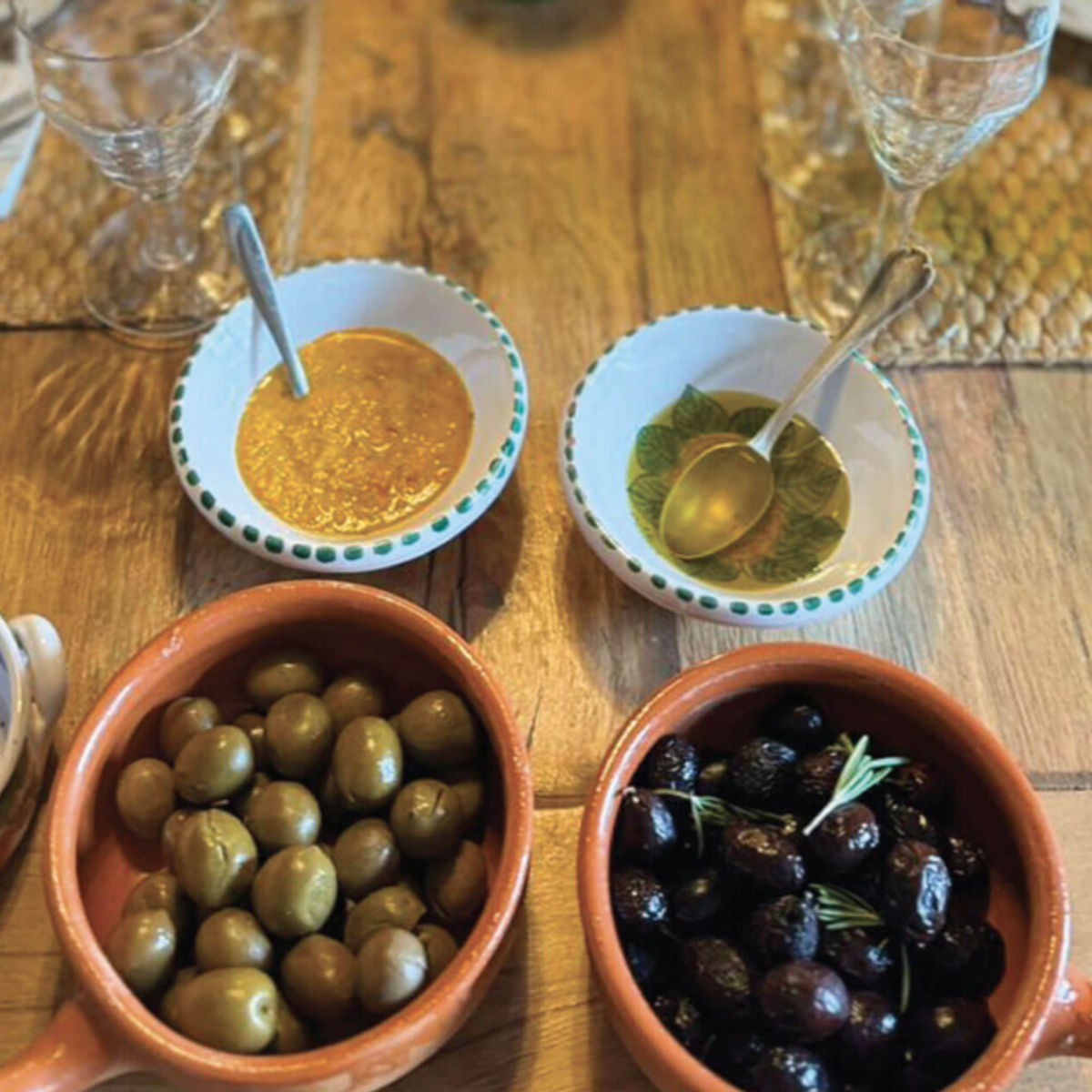 Nebrodi Heights: A Sicilian Wine and Cheese Tasting Experience