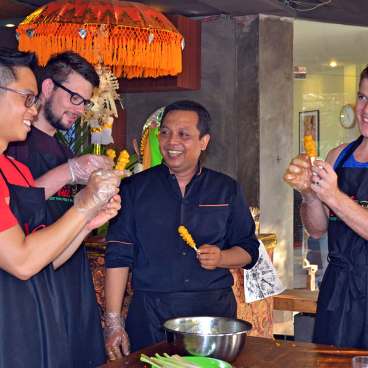 Balinese Cooking Class & Market Tour in Seminyak