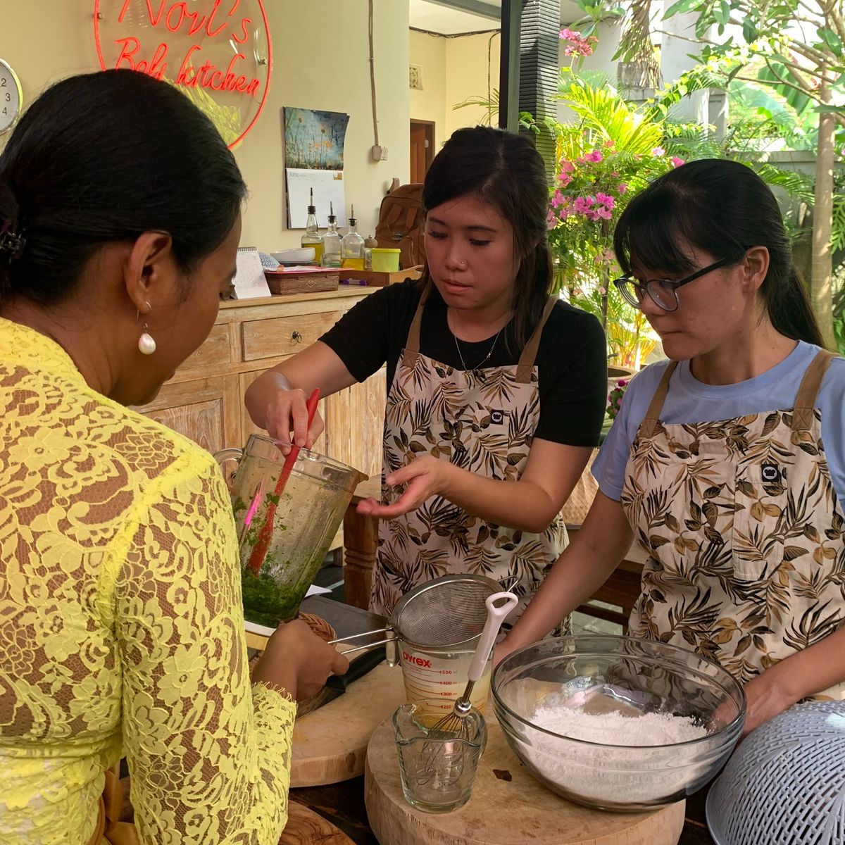 Experience the Art of Cooking Balinese Cuisine