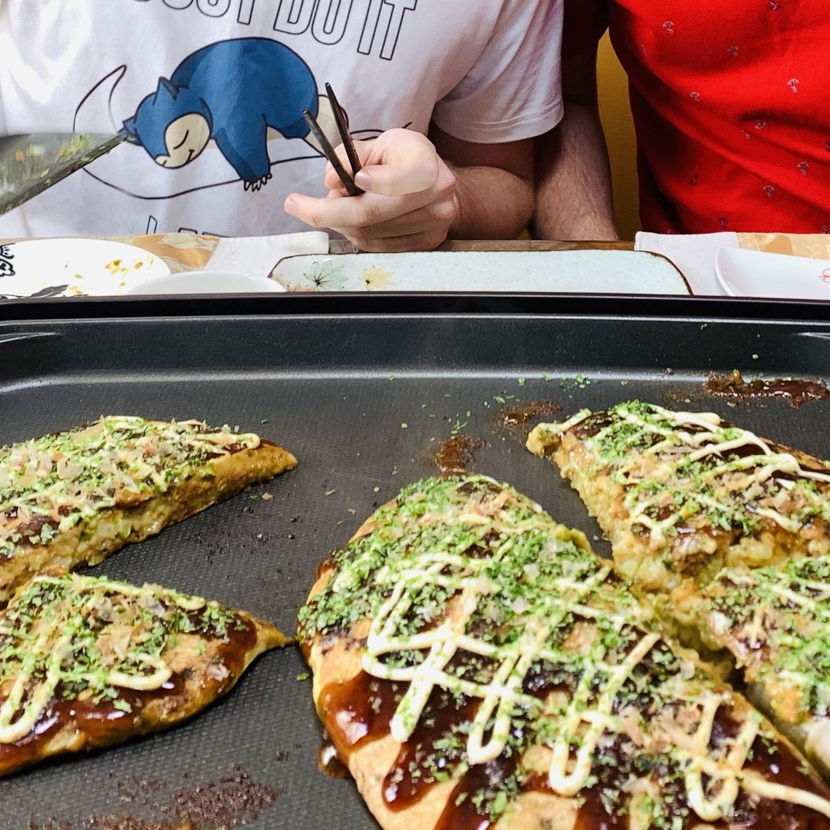 Traditional Okonomiyaki Cooking Class in Nagoya