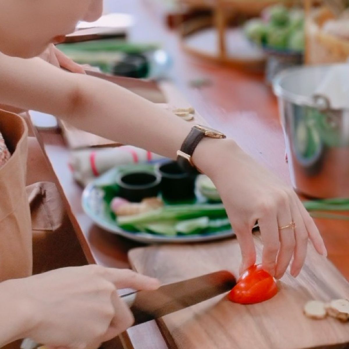 From Fresh Market to Wok: Thai Cooking with Locals in Bangkok
