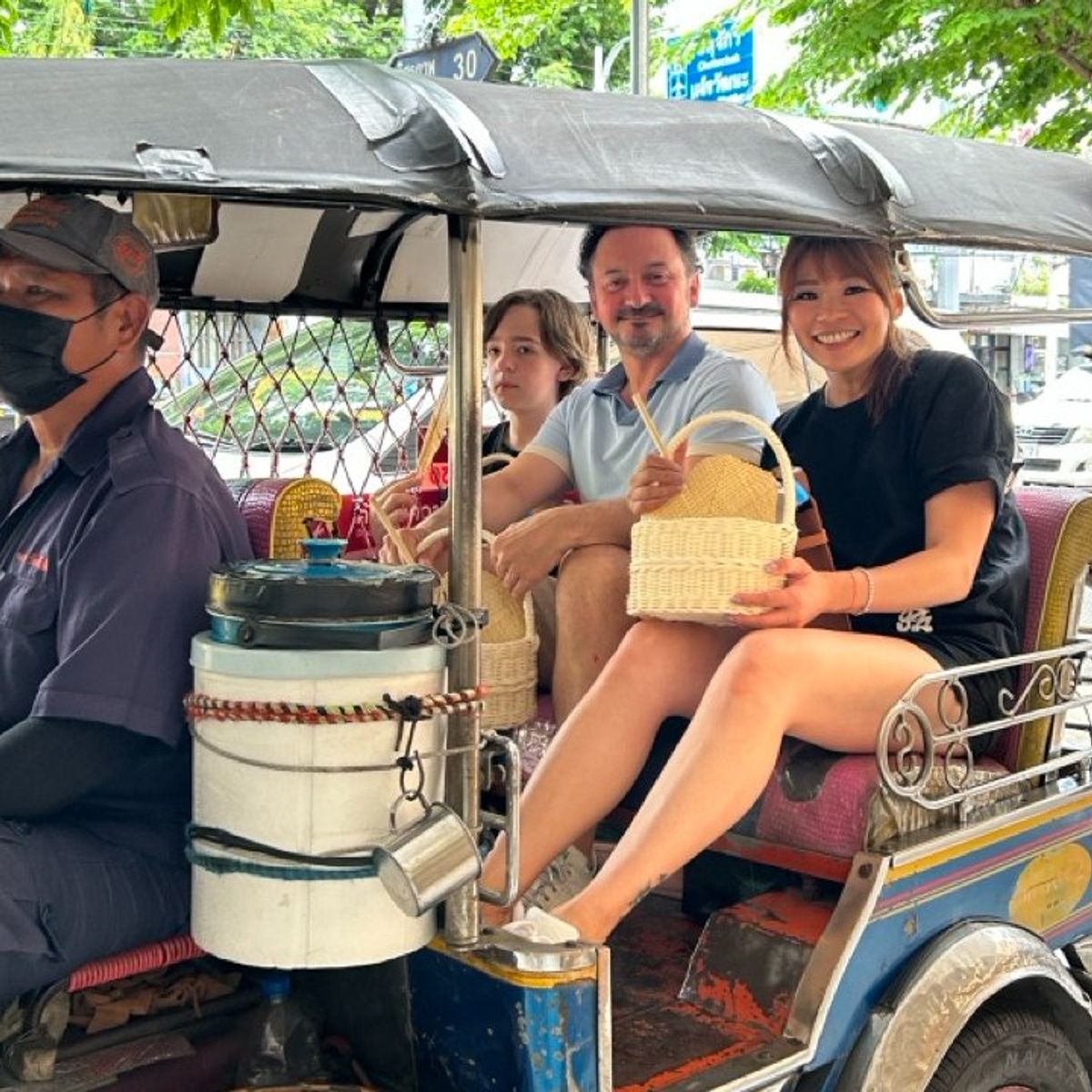 From Fresh Market to Wok: Thai Cooking with Locals in Bangkok