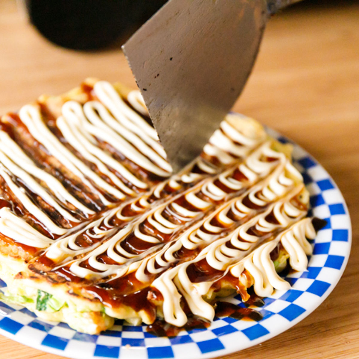 Osaka-Style Okonomiyaki Culinary Class in Osaka