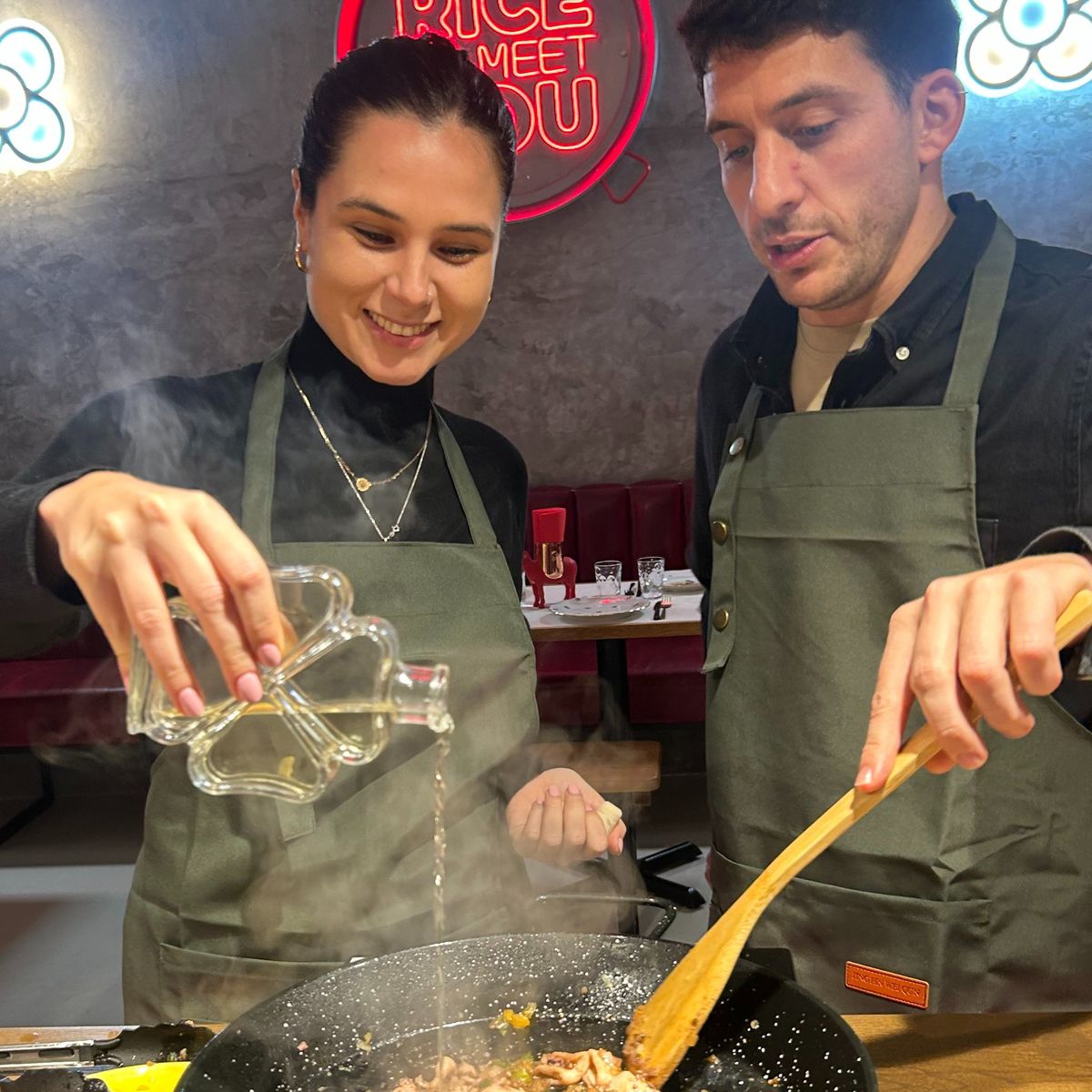 Barcelona Seafood Paella Cooking Class & Dining Experience