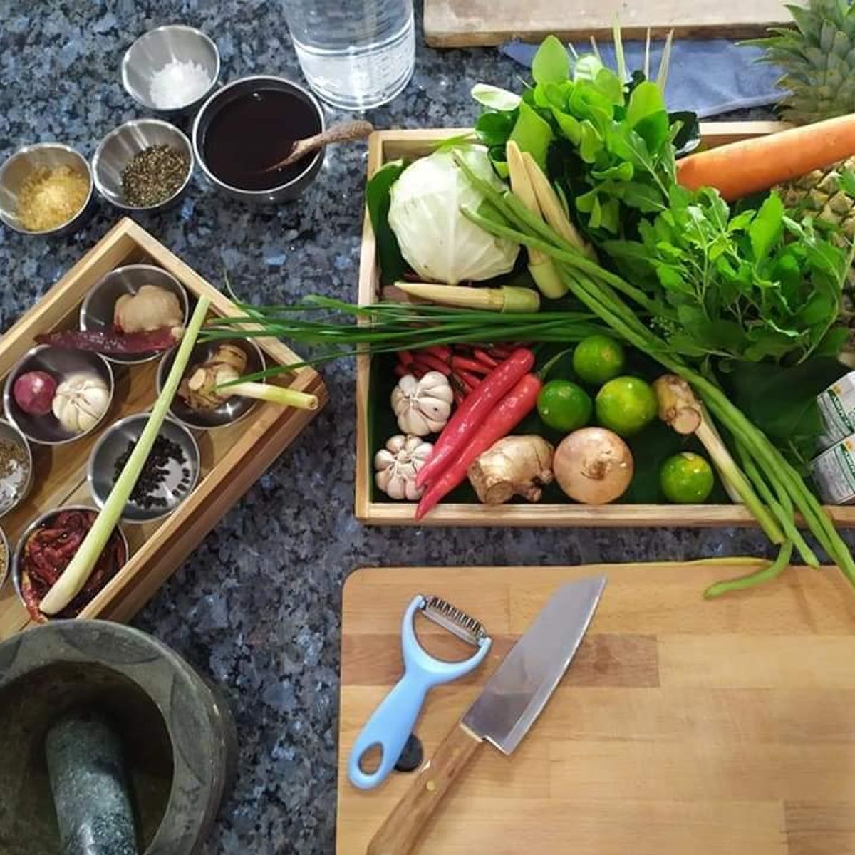 Learn to Make Thai Dishes in an Intimate Neighborhood