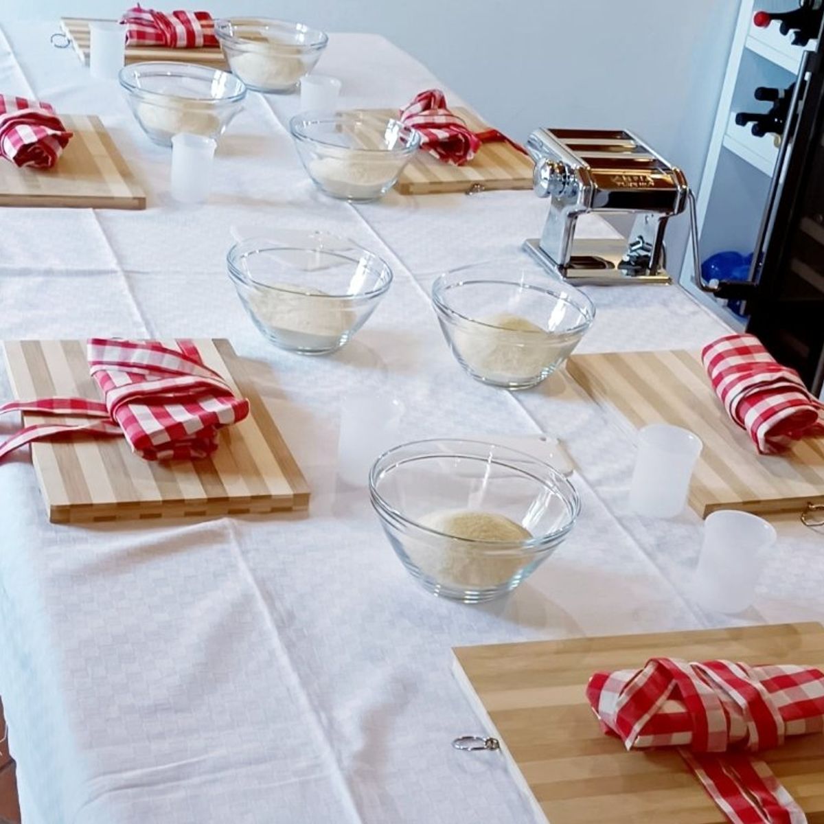 Tuscan Countryside Family-Style Cooking Class in Chianti with Wine