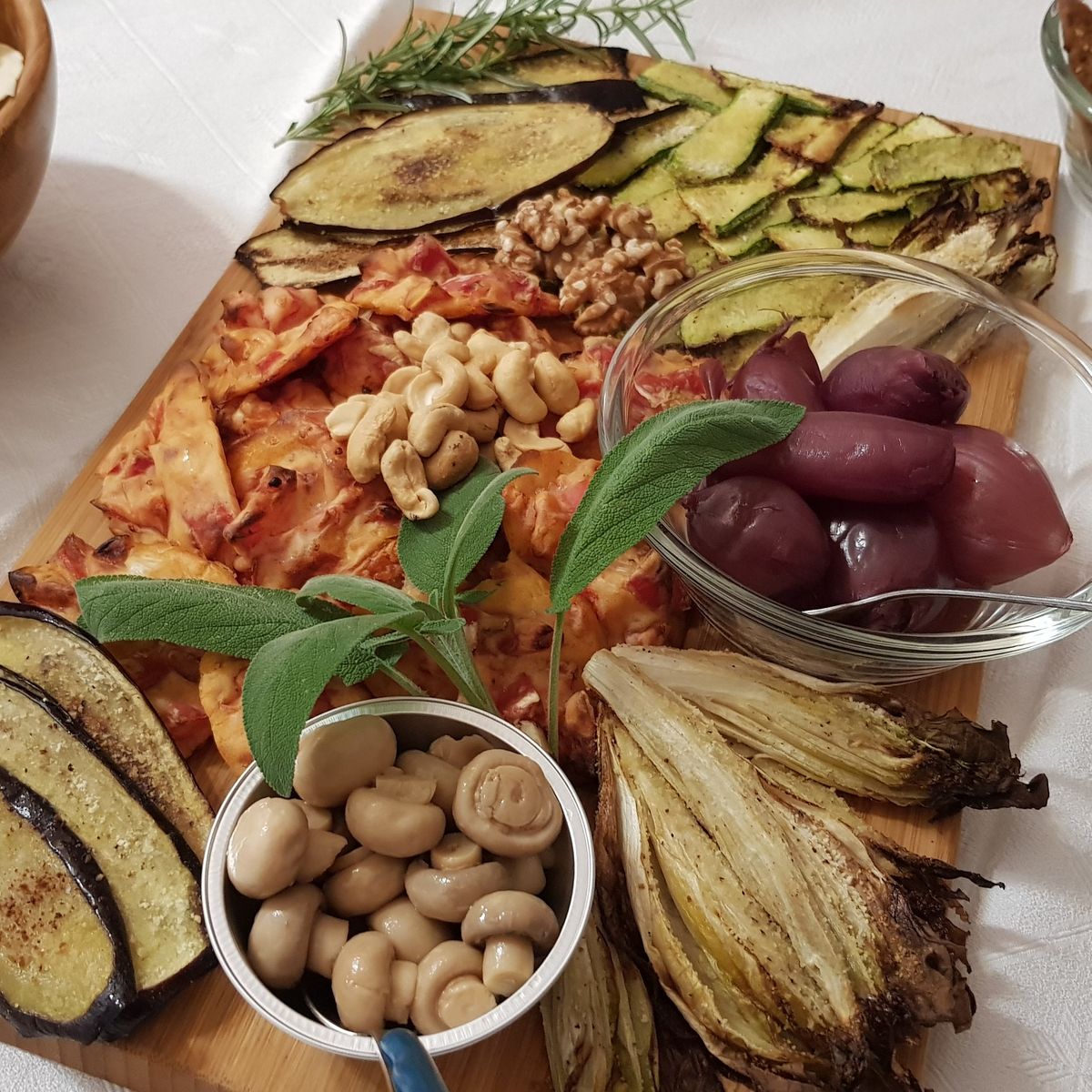 Tuscan Countryside Family-Style Cooking Class in Chianti with Wine