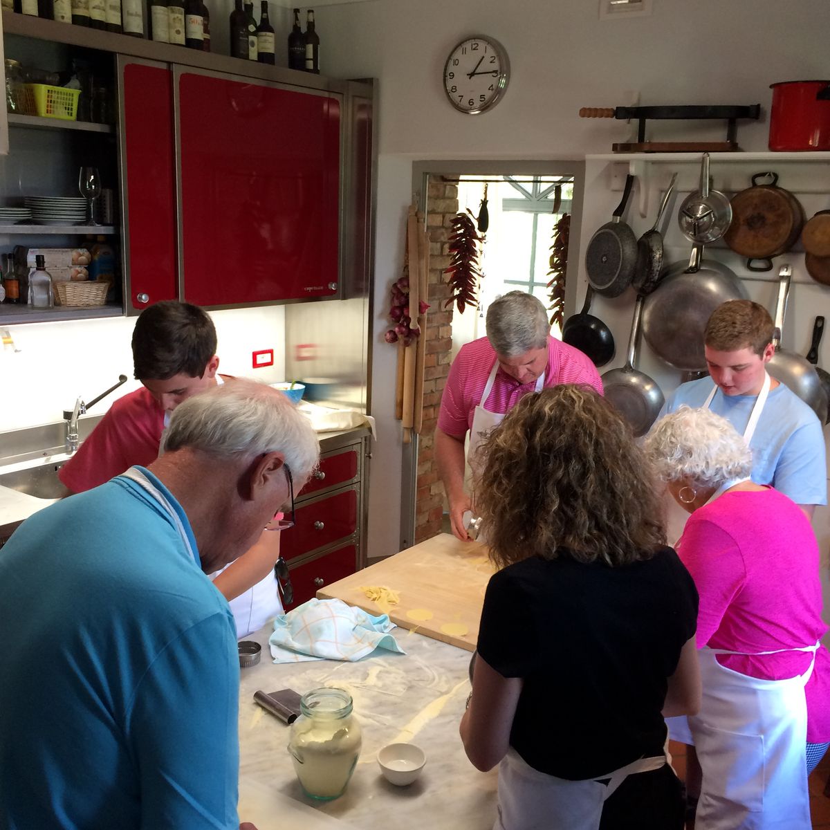 Pasta & Pizza with Simonetta in the Countryside of Cortona Private Class