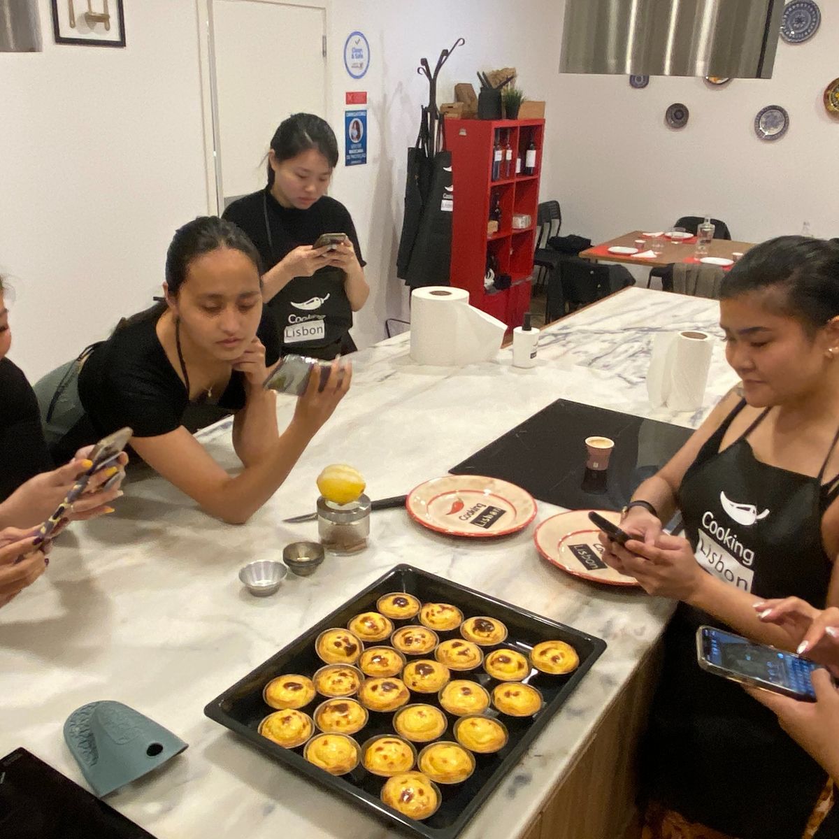 Pasteis de Nata Experience for a Morning Feast in Lisbon