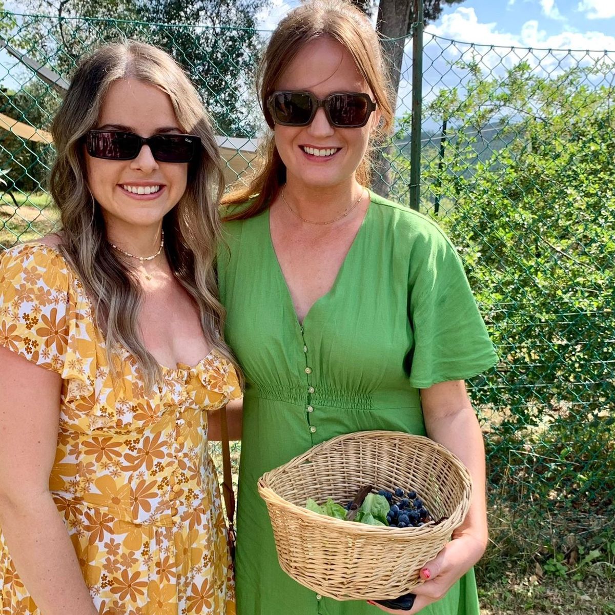 Experience Harvesting Vegetables and Pasta Culinary Class at a Tuscan Villa