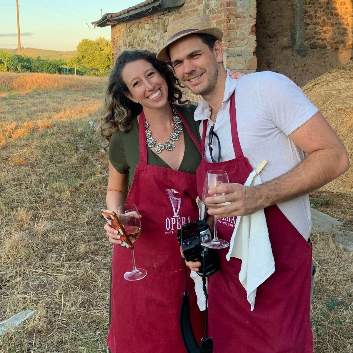 Experience Harvesting Vegetables and Pasta Culinary Class at a Tuscan Villa