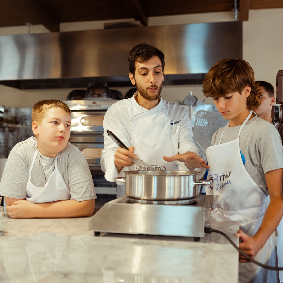 Gelato and Pizza Making Class in Palermo