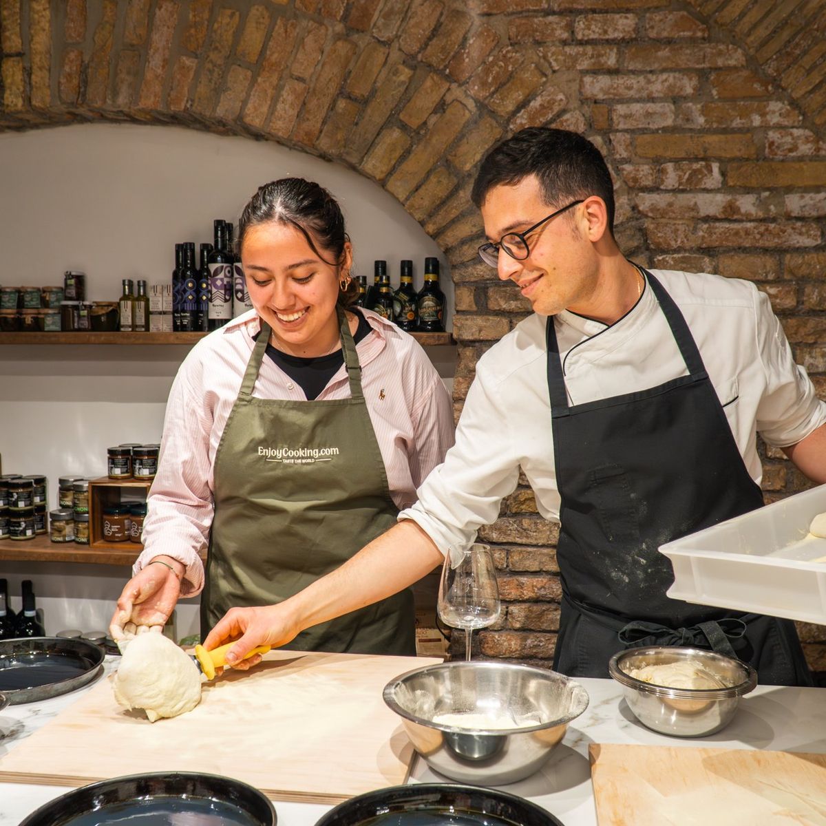 Italian Pizza, Supplì and Gelato Class with Wine by the Colosseum Rome