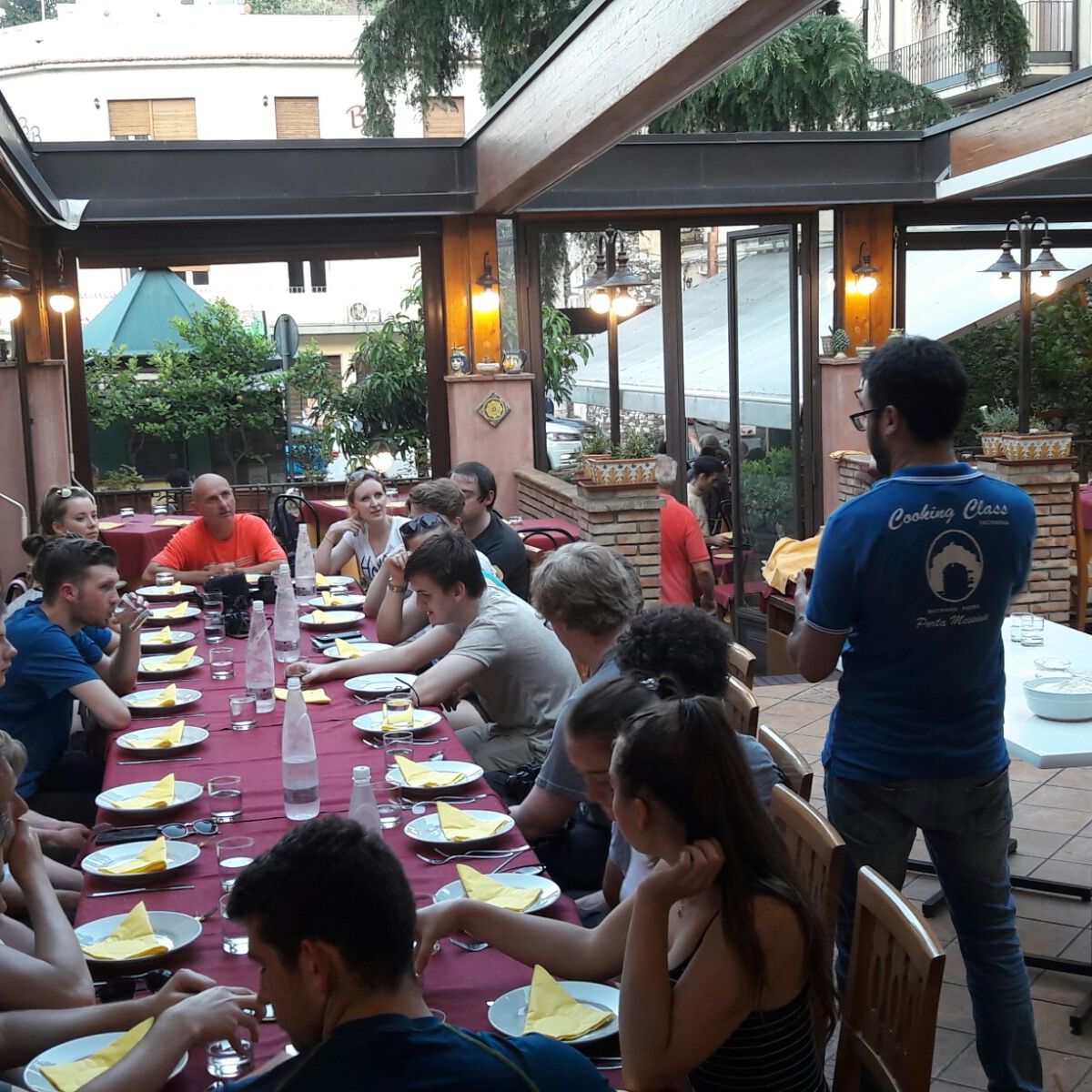 Pizza Making in Taormina