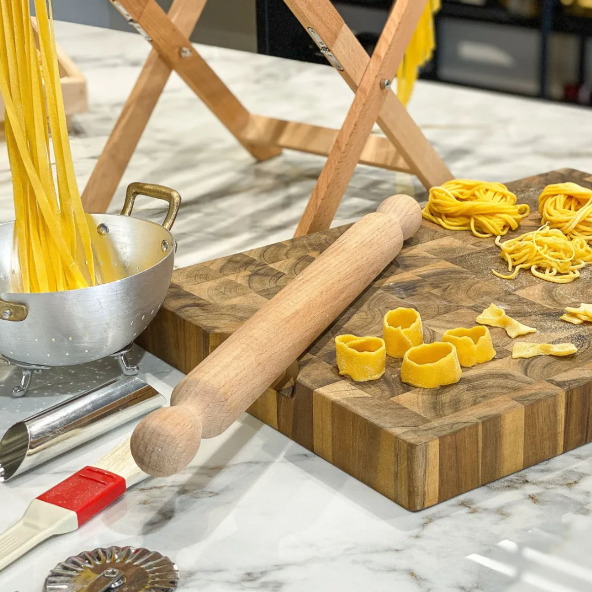 Private Italian Cooking Masterclass: Pizza, Pasta & Gelato with Unlimited Wine near the Colosseum (Up to 10 Guests)