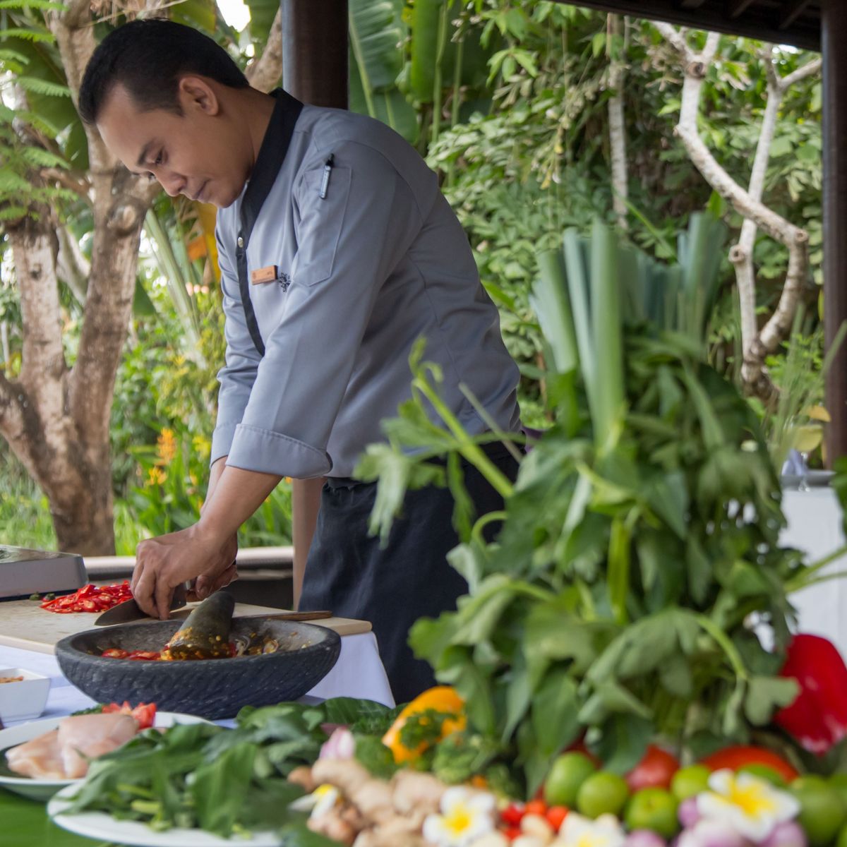 Private Cooking Class with Garden and Market Tour in a Tranquil Resort