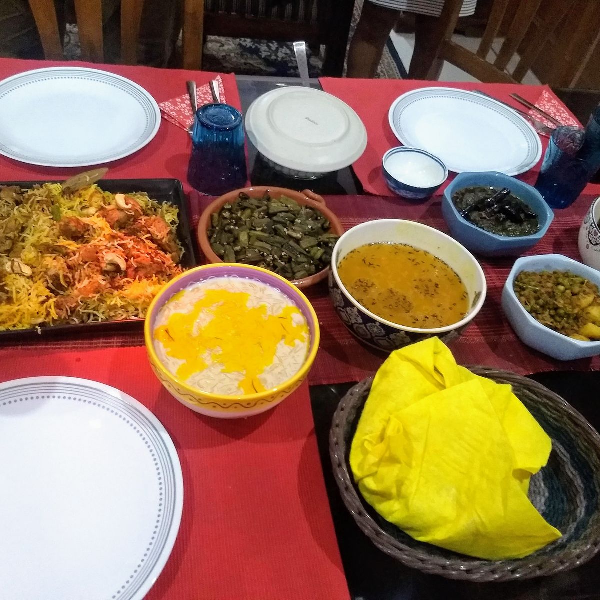 Cours de cuisine privé avec une famille locale à Delhi