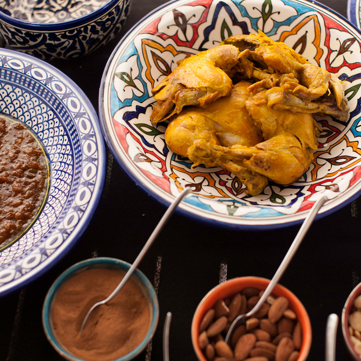 Private Moroccan Cooking Workshop with Souk Visit