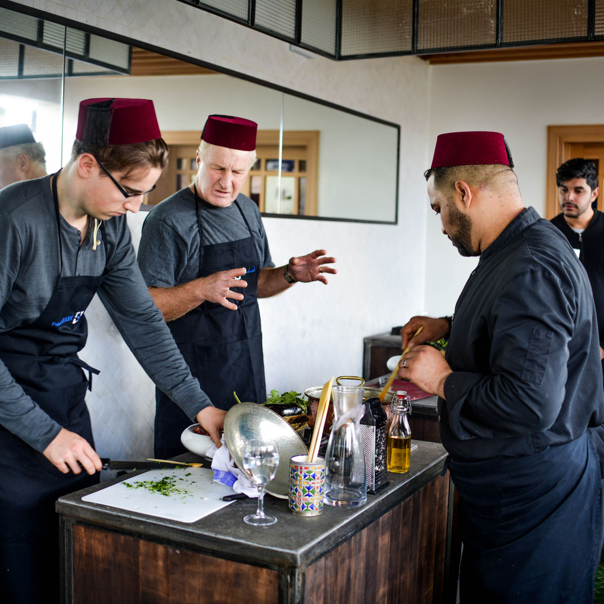 Private Moroccan Cooking Workshop with Souk Visit