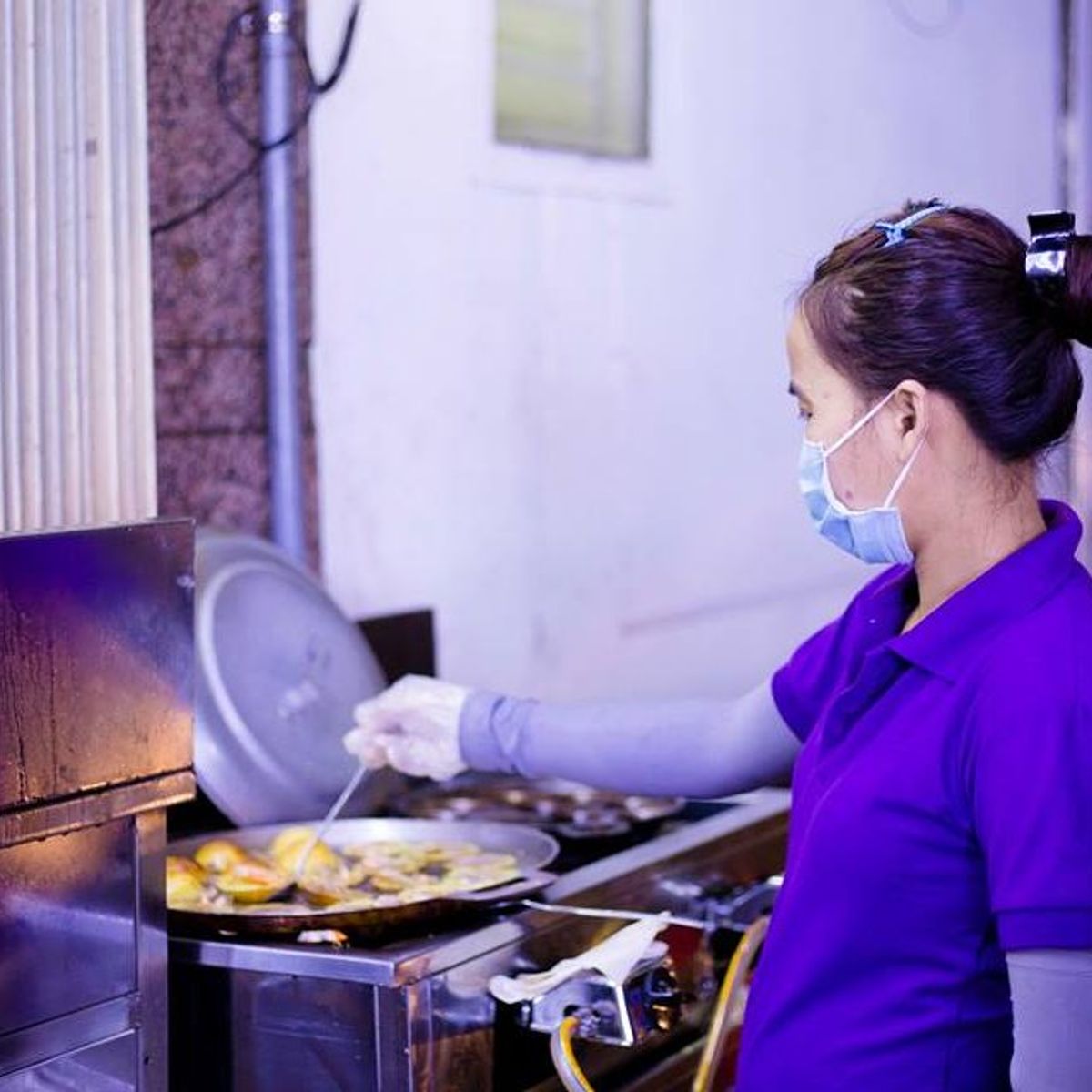 Private Motorbike Food Tour By Night