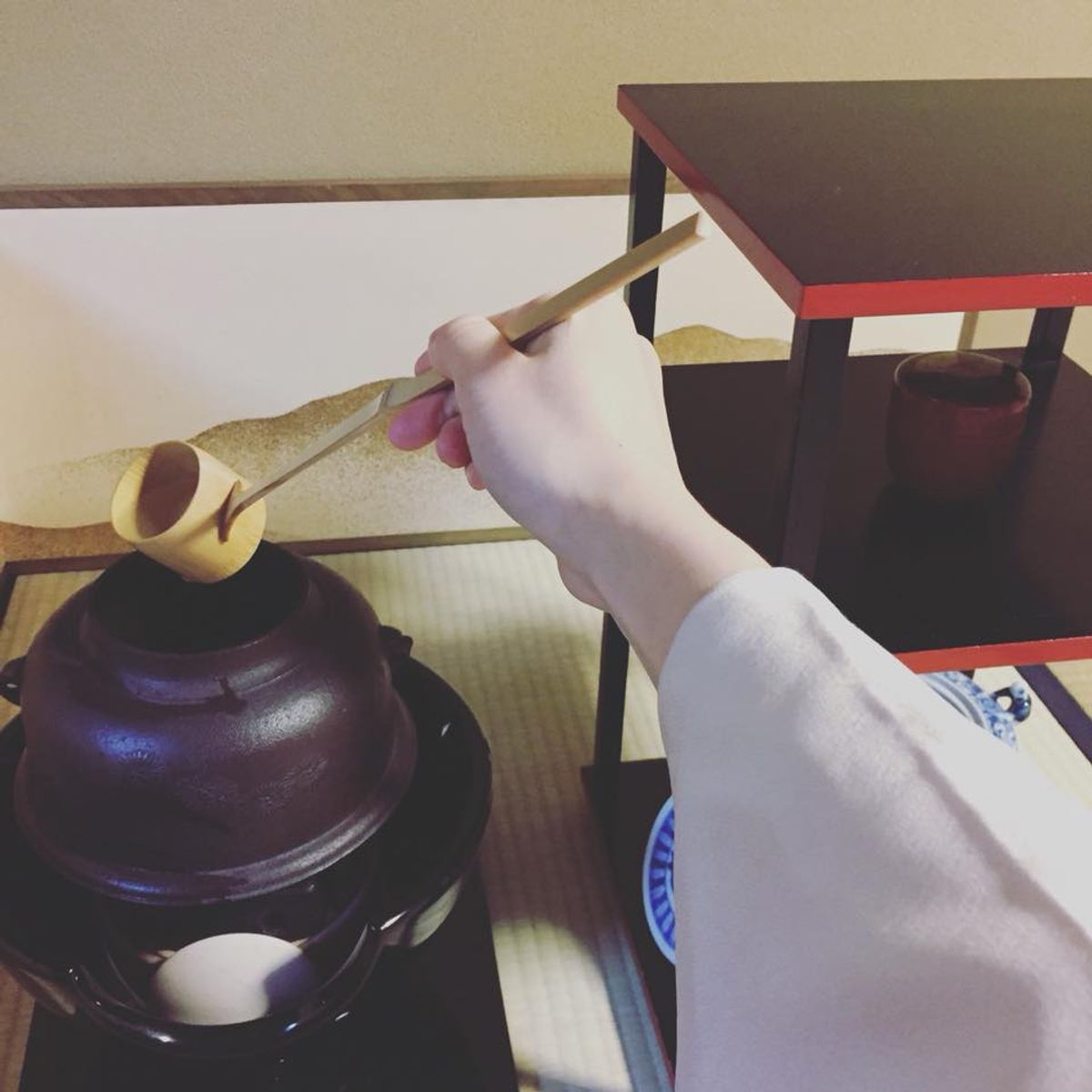 Private Tea Ceremony with Kimono and Ikebana (Flower Art) near Golden Pavilion