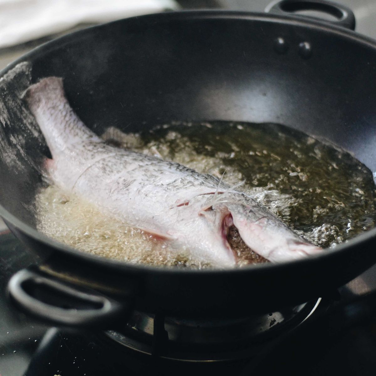 Private Market to Table Hands-on Cooking in Thai Home for Curious Home Cooks Solo Booking