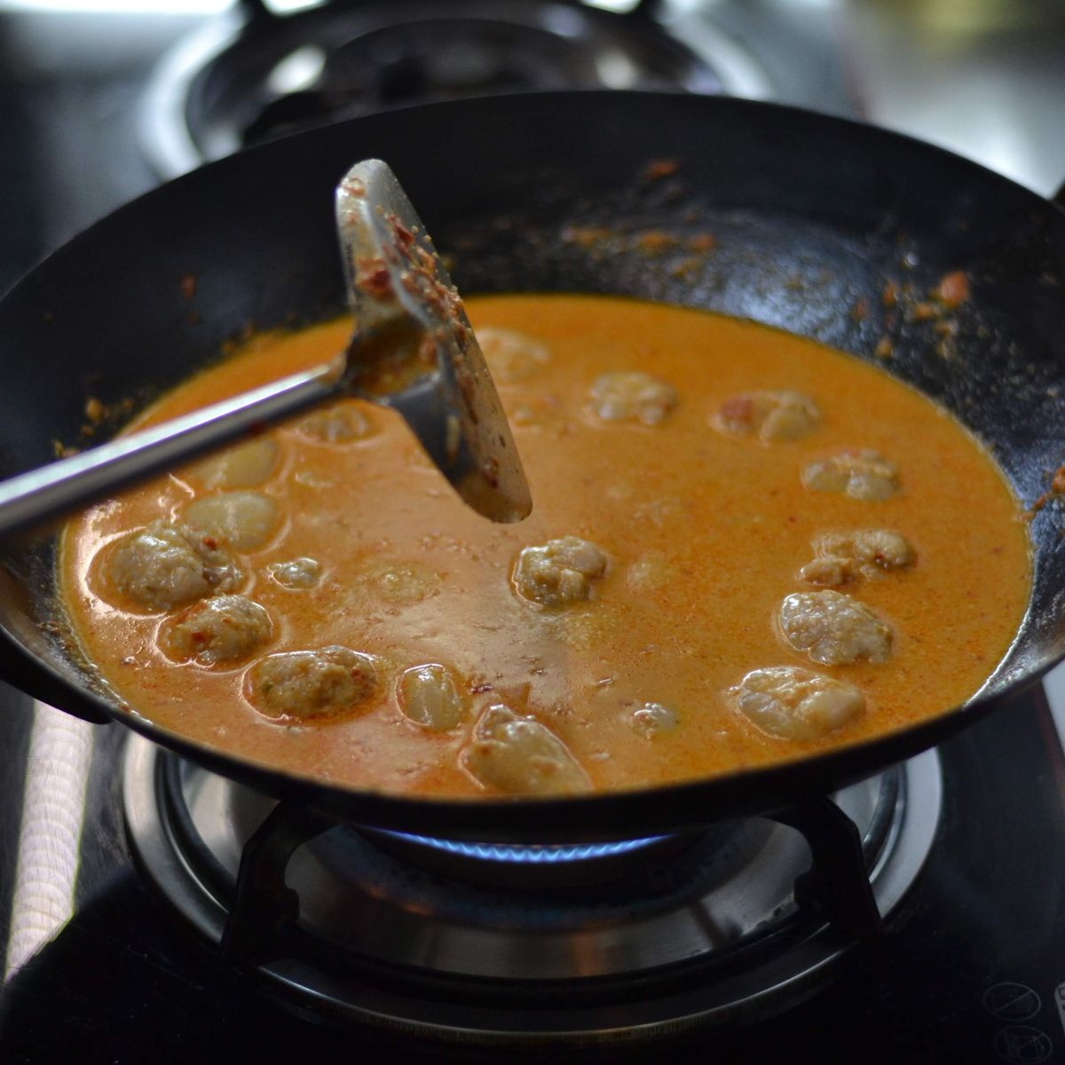 Private Market to Table Hands-on Cooking in Thai Home for Curious Home Cooks Solo Booking