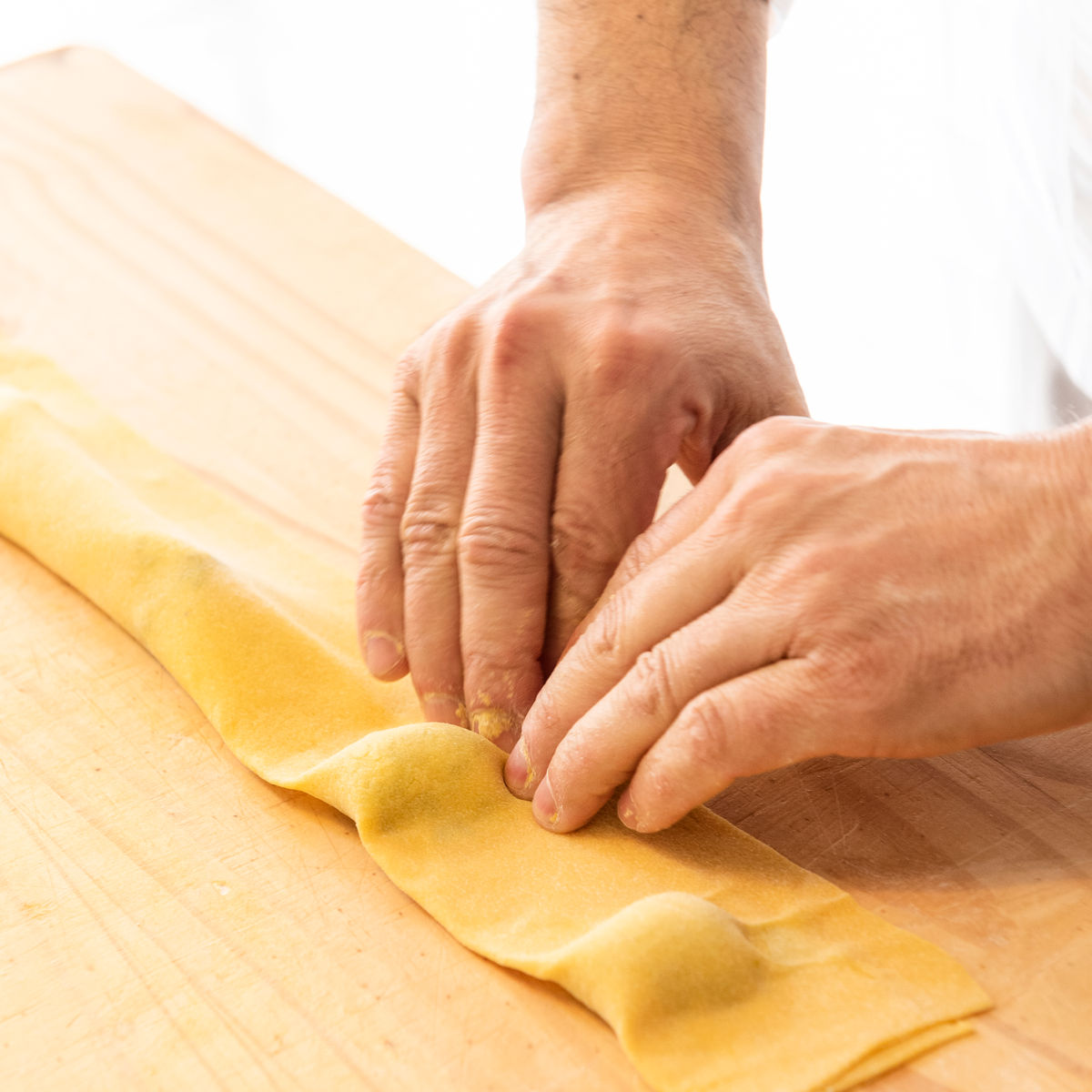 Professional Lab Pasta Experience in a Pastificio