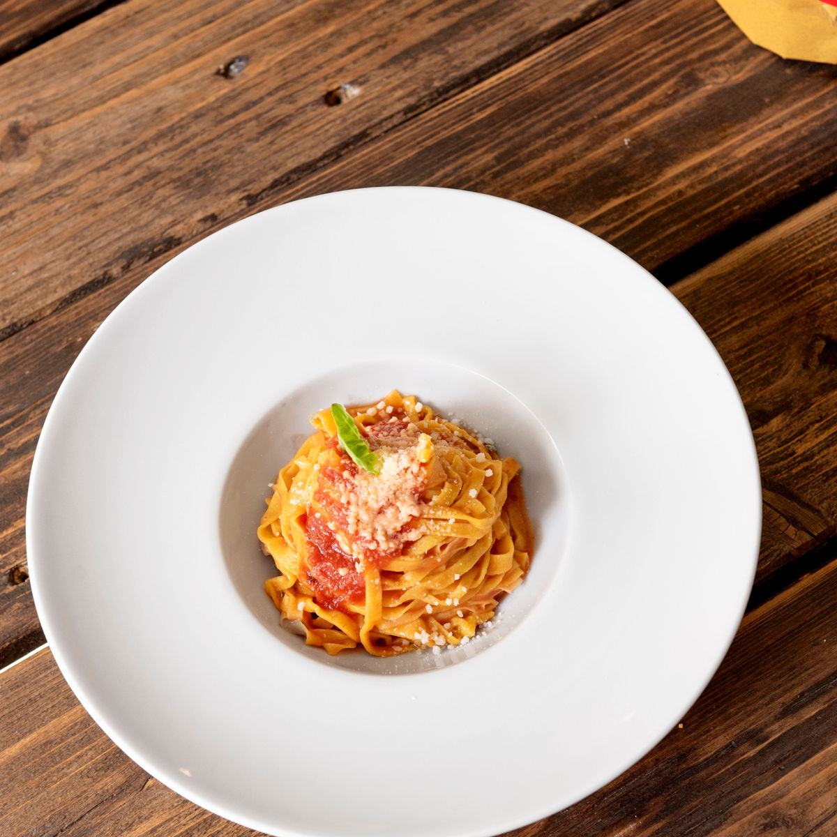 Professional Lab Pasta Experience in a Pastificio
