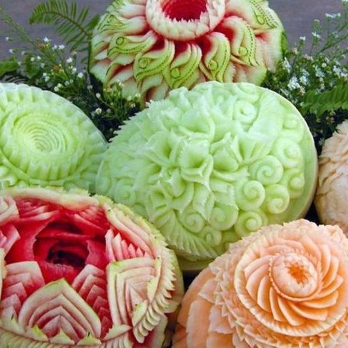 Professional Thai Fruit and Vegetable Carving Full Day Class