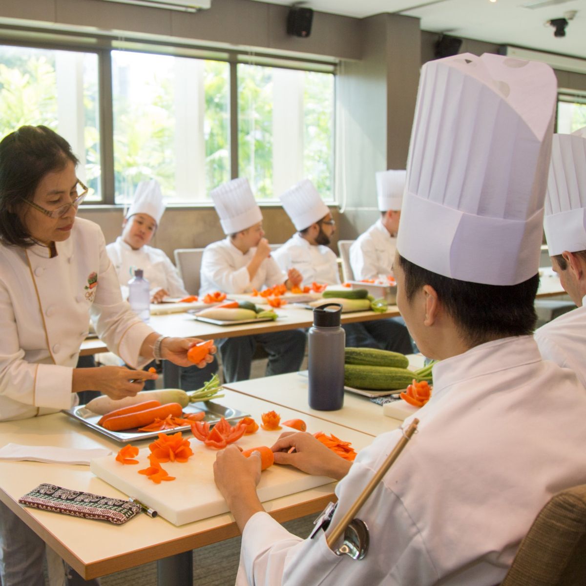 Professional Thai Fruit and Vegetable Carving Full Day Class