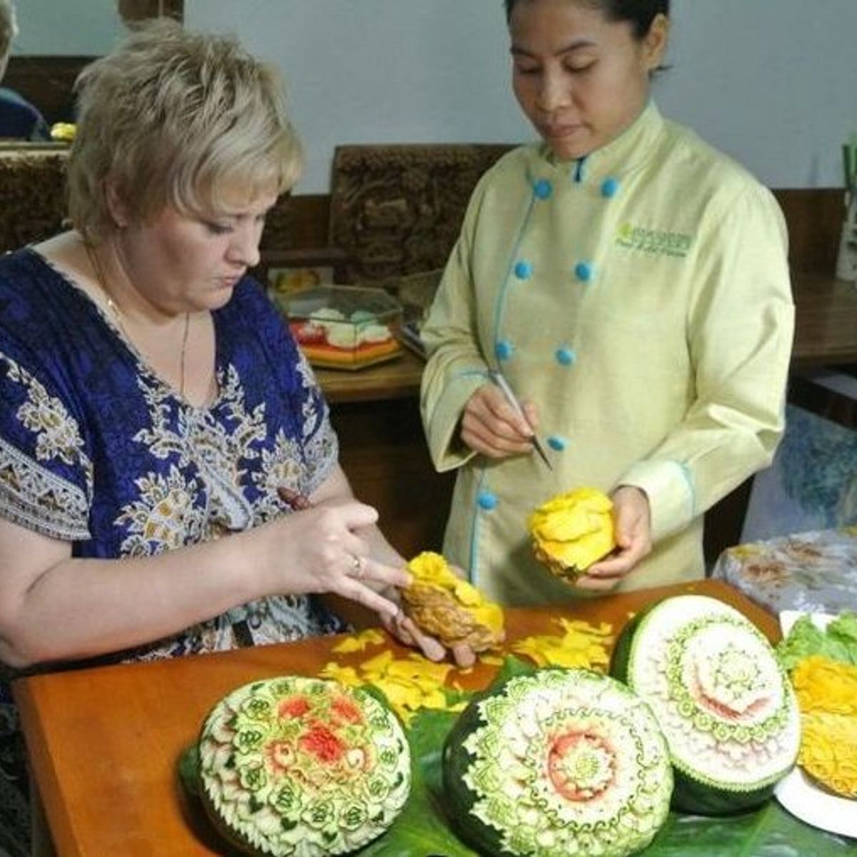Professional Thai Fruit and Vegetable Carving Full Day Class