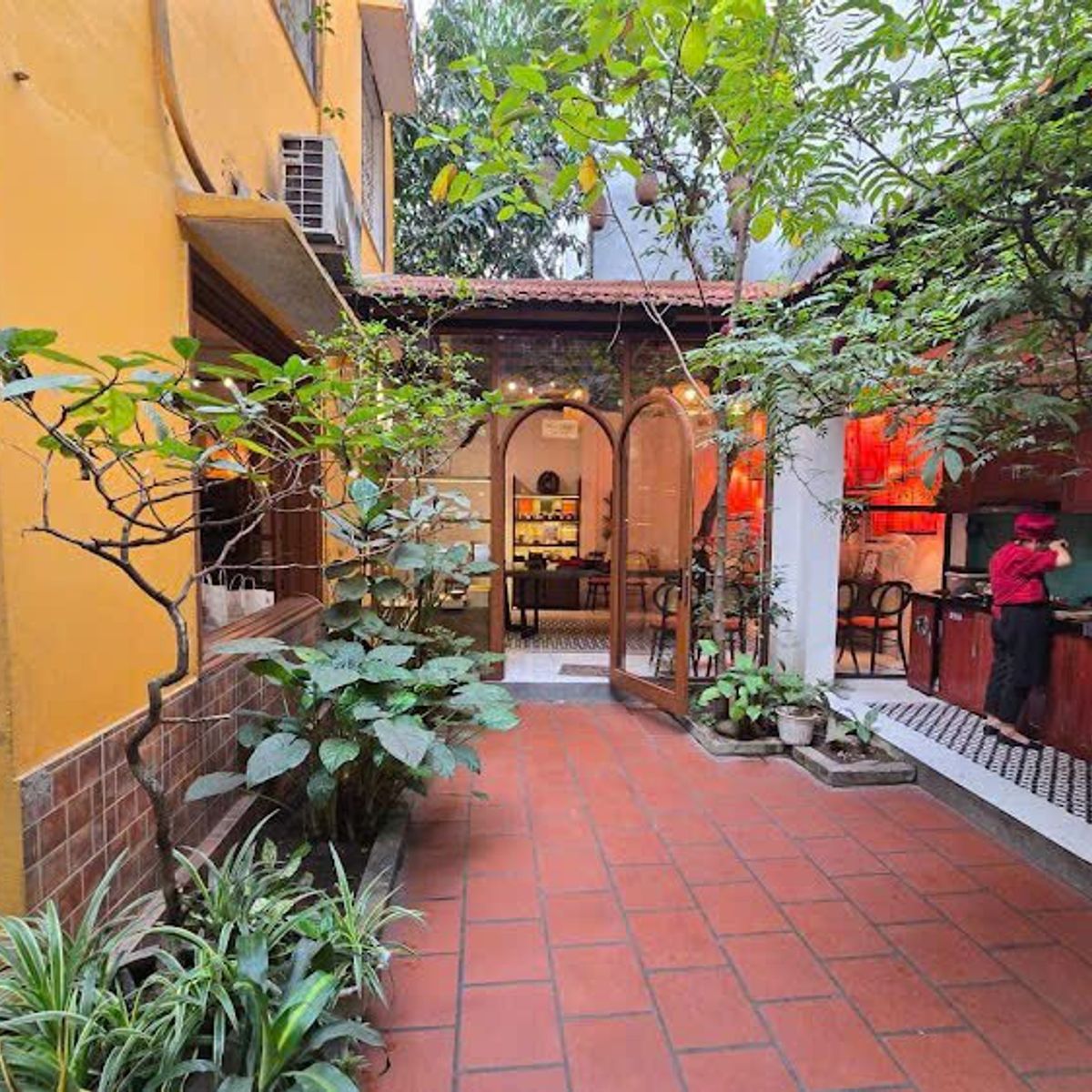 Cook, Brew & Experience Hanoi’s Culture