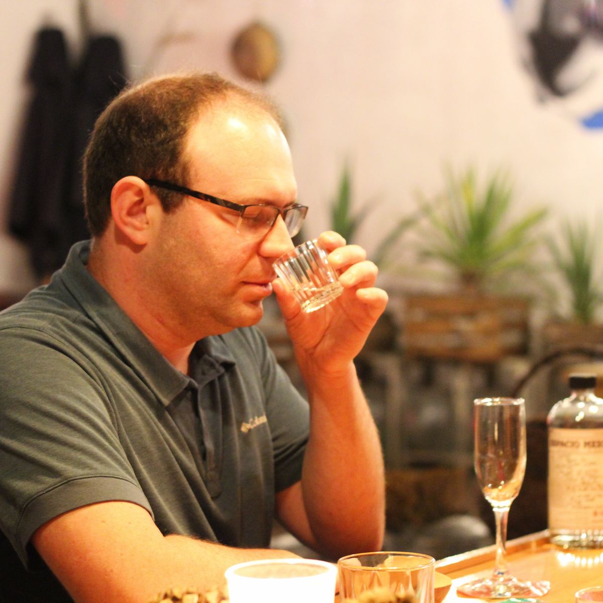 From Agave to Glass: Organic Mezcal Experience