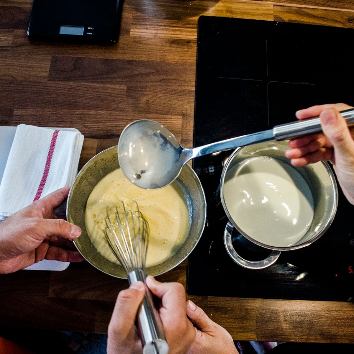 Traditional Greek Dinner Cooking Class in Monastiraki