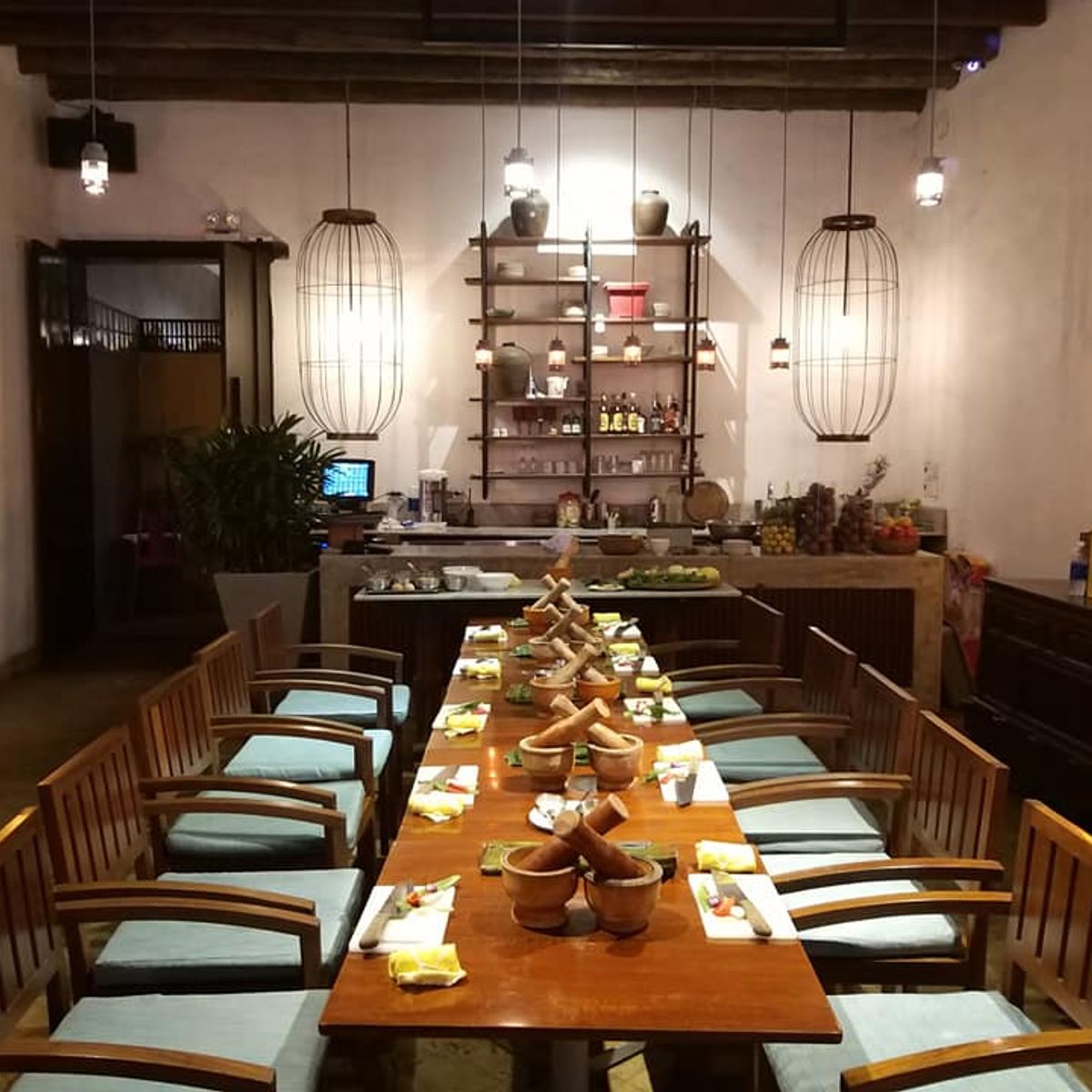 Evening Cooking Class in Ancient Town with Red Bridge