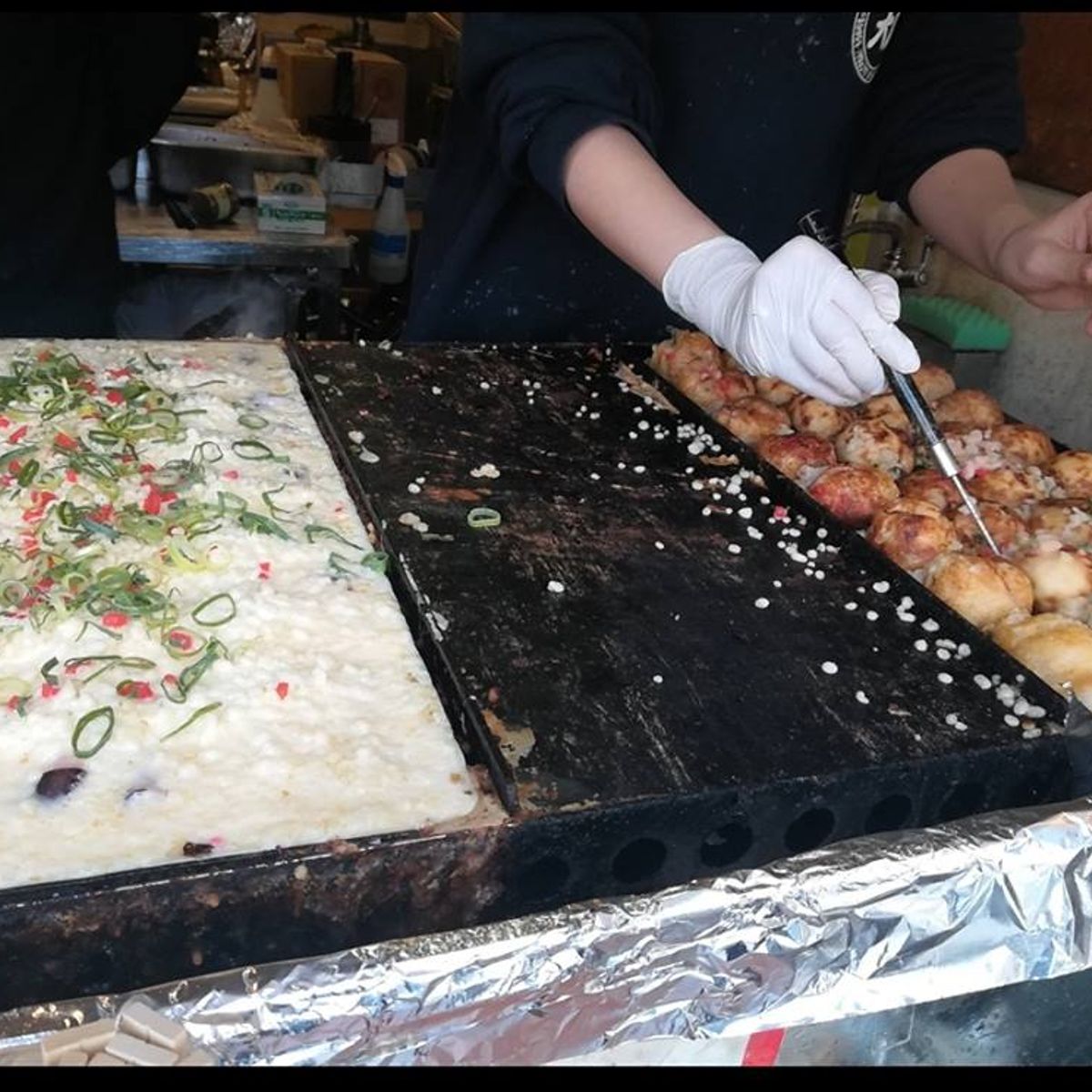 Osaka Shinsekai Food Tour