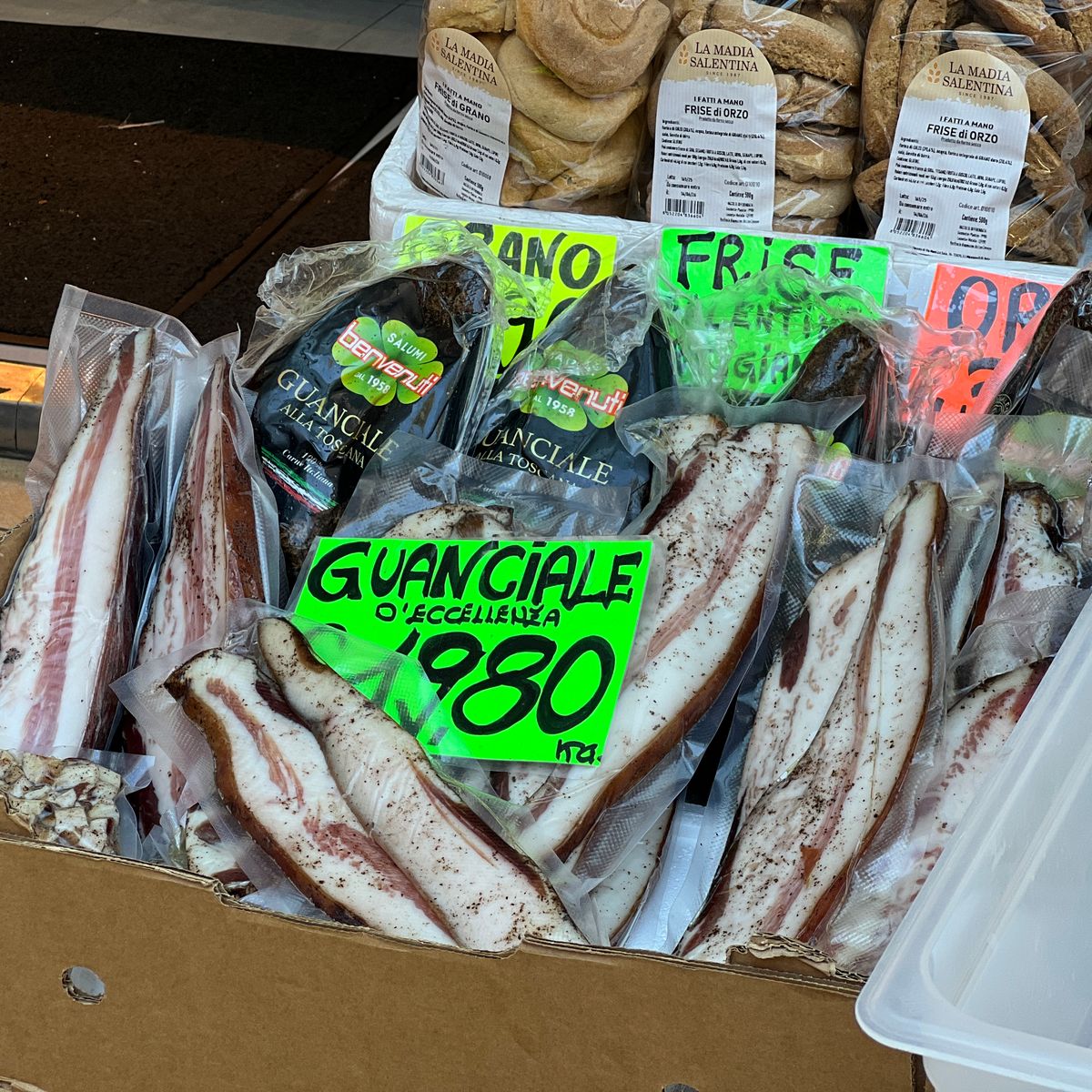 Rome Food Walking Tour & Local Market Experience