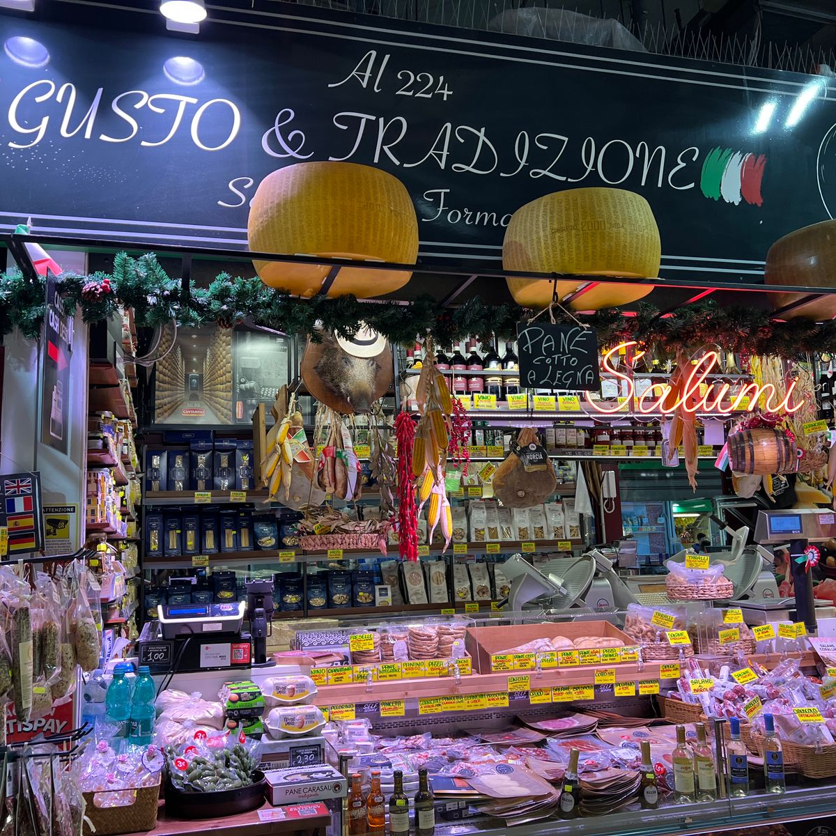 Rome Food Walking Tour & Local Market Experience