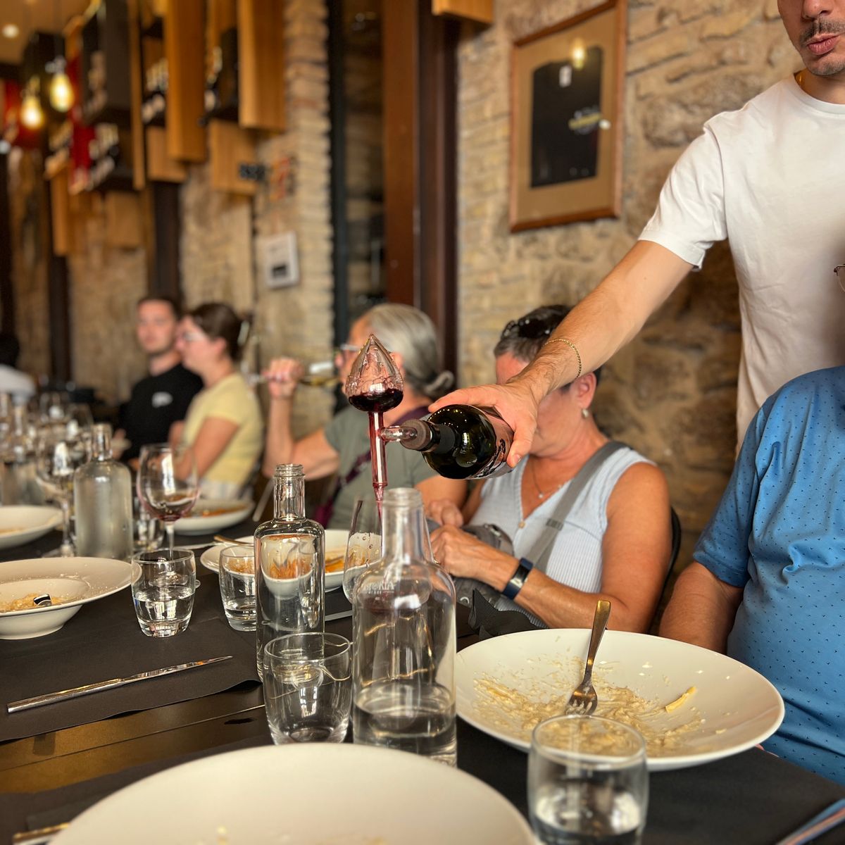 Rome Food Tour with Unlimited Tastings & Barolo Wine by the Vatican