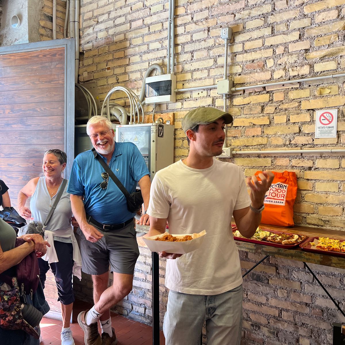 Rome Food Tour with Unlimited Tastings & Barolo Wine by the Vatican