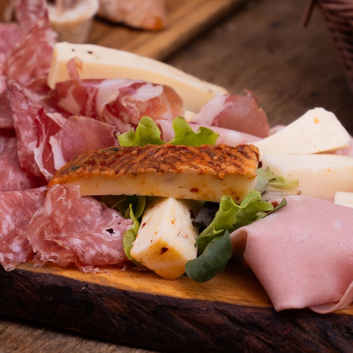 Rome Food & Wine Walking Experience: Local Tastings, Pasta, Pizza & Gelato