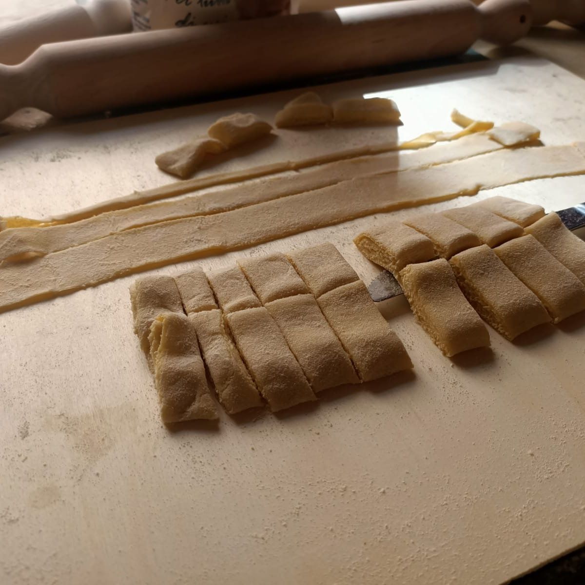 Pasta and Tiramisu Culinary Class with Wine Tasting in Rome